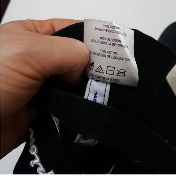 🤩New Champion women's adjustable black cap - Picture 6 of 6